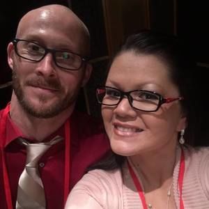 Meet your Posher, Adela